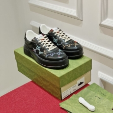 Gucci Low Shoes